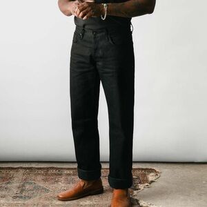Imogene + Willie Men's Black Rigid Henry Jeans Relaxed Tapered Leg 35×27 HEMMED
